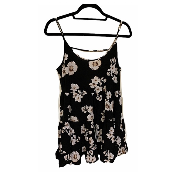 Brandy Melville Dress Black Floral Jada Summer Dress OS - Picture 3 of 9